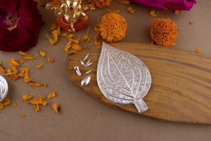 97%-99% Pure Silver Puja Pooja Item Set | Combo of Pipal Paan, Laung (Clove), Elaichi (Cardamom) and 5 pcs of Rice (Akshat) for Puja, Gift and Mandir | Silver, Set of 4 Items