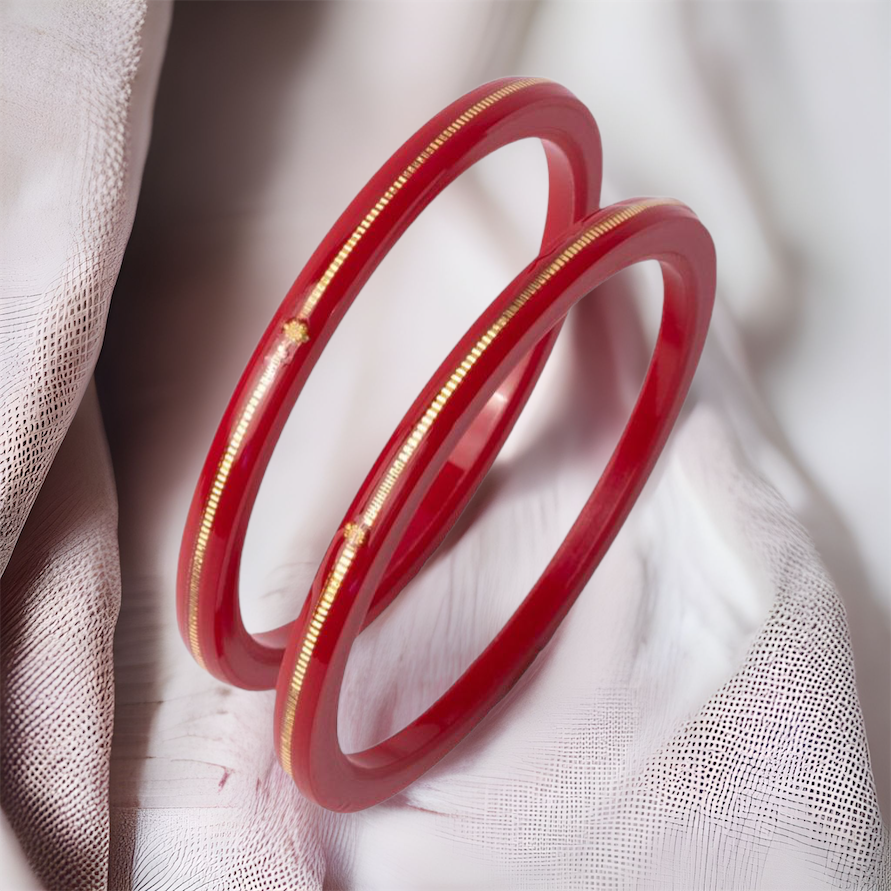 "Top view of Handmade 22kt (916) Yellow Gold Pola Bangles"