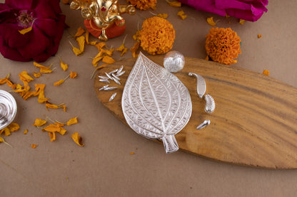 97%-99% Pure Silver Puja, Pooja Item Set | Combo of Pipal Paan, Laung (Clove), Kaju(Cashew), Banana, Supari and 11 pcs of Rice(Akshat) for Puja, Gift and Mandir | Silver, Set of 6 Items