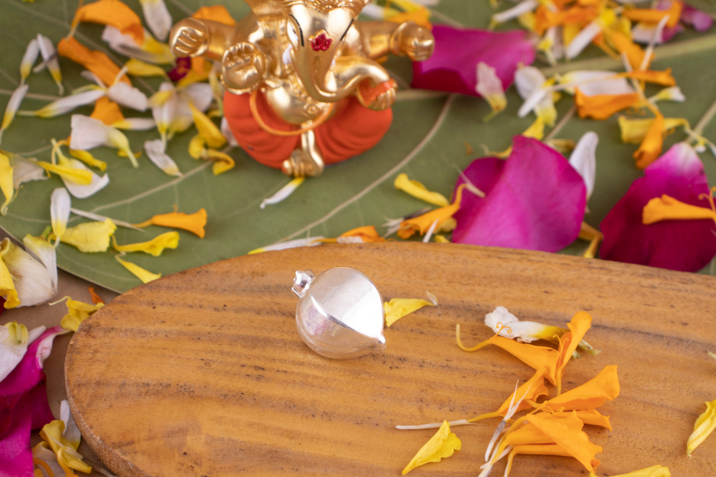 97%-99% Pure Silver Pomegranate (Aanar) Fruit for Puja Pooja, Gift, Holy Offering, Bhog, Mandir and Temple Decor (1pc)