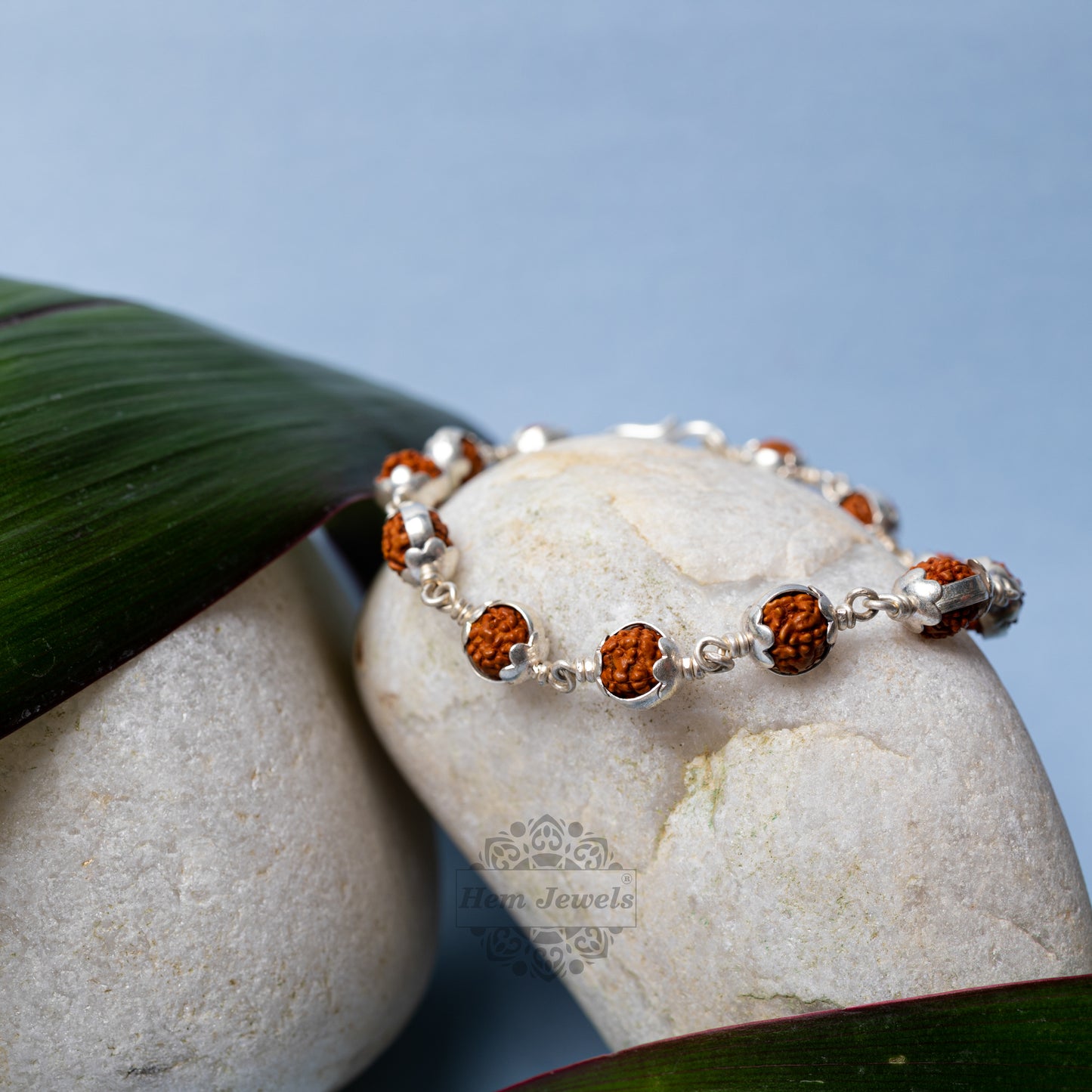 Silver Rudraksha Rakhi with Enclosed Rudraksh Motif - Motif Close Up